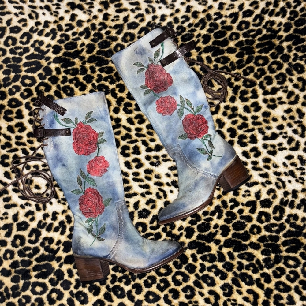Rare Freebird By Steven Cyrus Blue Denim and Embroidered Rose Boots Size 8